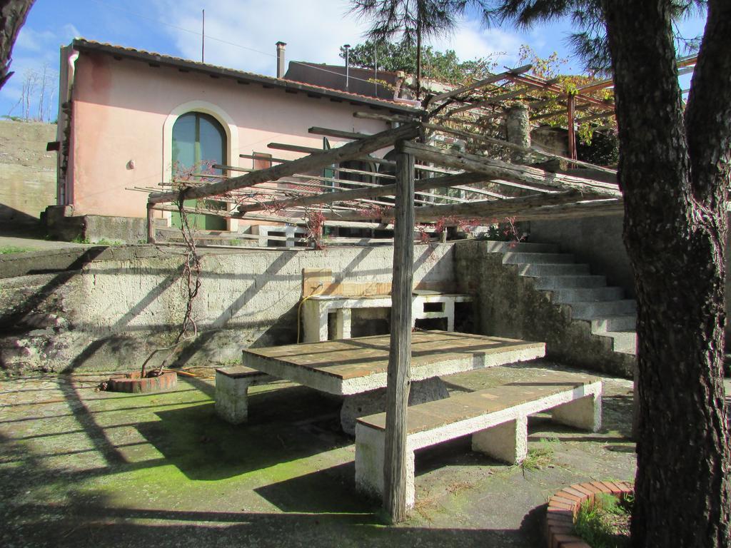 منزل الضيف كاستلمولا  في Rifugio Dei Tre Pini المظهر الخارجي الصورة
